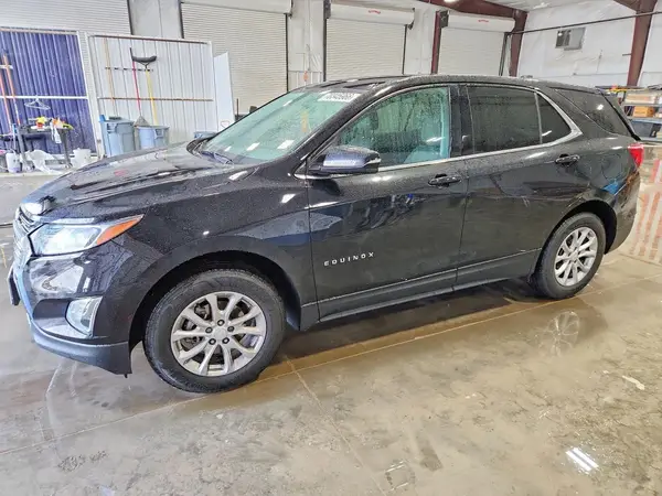 3GNAXJEV9JL102726 — 2018 Chevrolet Equinox, Задняя часть (Rear End), фото до ремонта