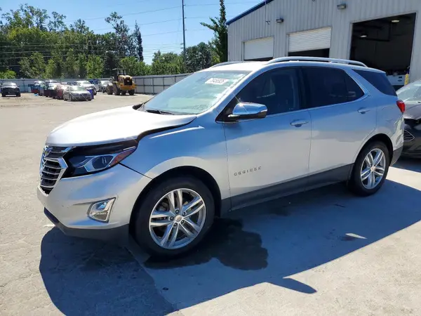 2GNAXWEX4J6201540 — 2018 Chevrolet Equinox, Передняя часть (Front End), фото до ремонта