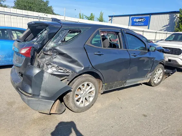 2GNAXHEV3K6127944 — 2019 Chevrolet Equinox, фото 3 с аукциона Copart, Передняя часть