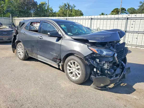 2GNAXHEV3K6127944 — 2019 Chevrolet Equinox, фото 4 с аукциона Copart, Передняя часть