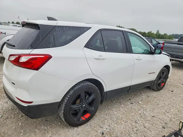 2GNAXVEX2K6185396 — 2019 Chevrolet Equinox, фото 3 с аукциона Copart, Передняя часть