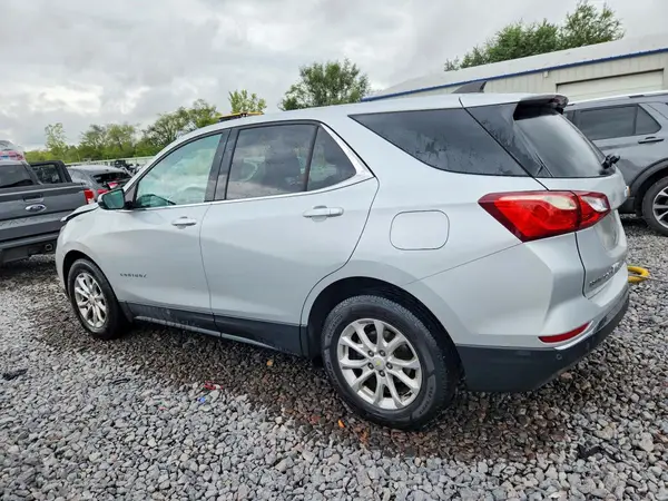 2GNAXKEV1K6184155 — 2019 Chevrolet Equinox, фото 2 с аукциона Copart, Передняя часть
