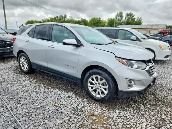 2GNAXKEV1K6184155 — 2019 Chevrolet Equinox, фото 4 с аукциона Copart, Передняя часть