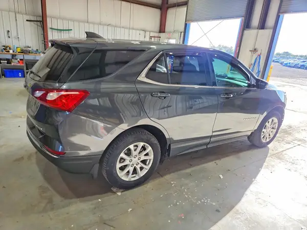 2GNAXUEV5K6193078 — 2019 Chevrolet Equinox, фото 3 с аукциона Copart, Передняя часть