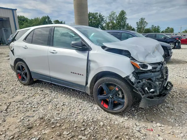 2GNAXVEX1K6172395 — 2019 Chevrolet Equinox, фото 4 с аукциона Copart 28.09.2026, Передняя часть