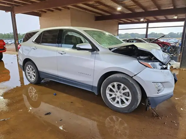 2GNAXJEVXK6248672 — 2019 Chevrolet Equinox, фото 4 с аукциона Copart, Передняя часть