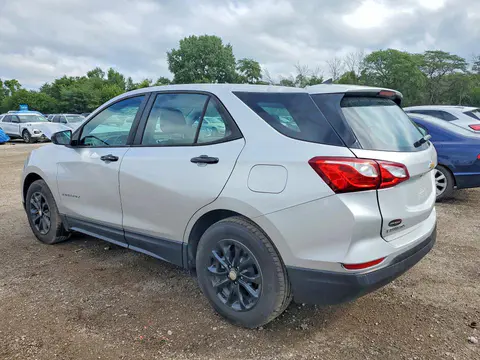 2020 Chevrolet Equinox VIN 3GNAXHEV5LS711832 фото 2