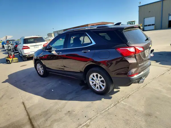 2GNAXYEX9L6239943 — 2020 Chevrolet Equinox, фото 2 с аукциона Copart 08.10.2026, Задняя часть