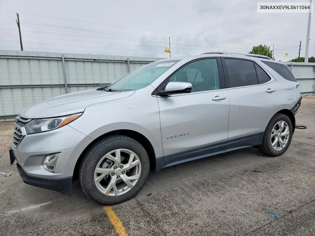 2020 Chevrolet Equinox Premier VIN 3GNAXXEV9LS611064 фото 1