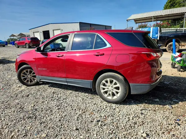 2GNAXKEV8M6142875 — 2021 Chevrolet Equinox, фото 2 с аукциона Copart 04.10.2026, Передняя часть