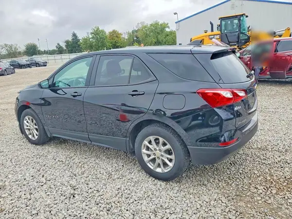 2GNAXSEV9M6145512 — 2021 Chevrolet Equinox, фото 2 с аукциона Copart, Передняя часть