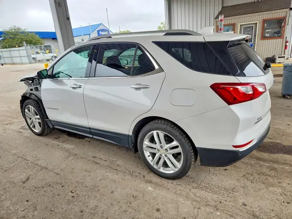 3GNAXXEV8MS115819 — 2021 Chevrolet Equinox, фото 2 с аукциона Copart 02.10.2026, Передняя часть