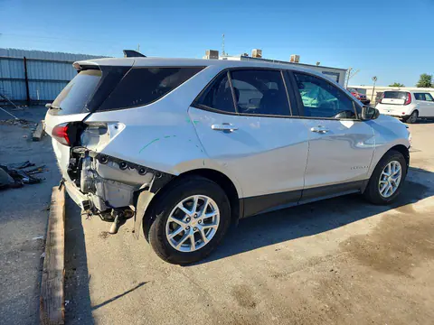 2022 Chevrolet Equinox VIN 2GNAXHEV7N6102470 фото 3