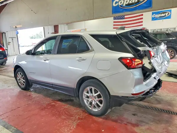 3GNAXUEV4NS176763 — 2022 Chevrolet Equinox, фото 2 с аукциона Copart 28.09.2026, Задняя часть