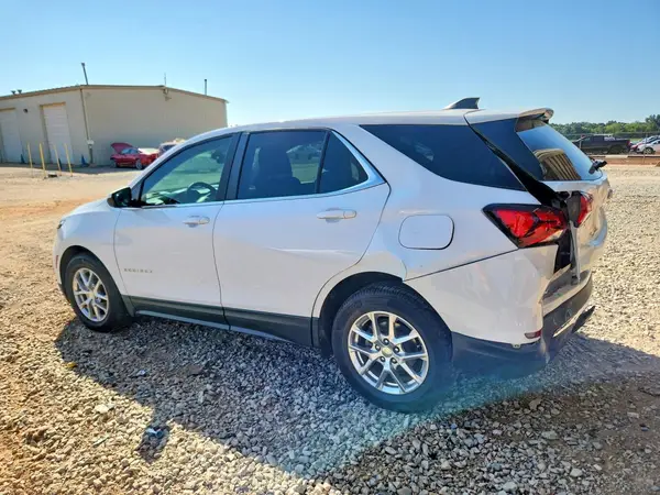 3GNAXKEV4NL104783 — 2022 Chevrolet Equinox, фото 2 с аукциона Copart, Задняя часть