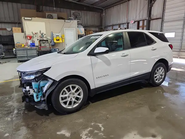 3GNAXKEV0NL141703 — 2022 Chevrolet Equinox, Передняя часть (Front End), фото до ремонта