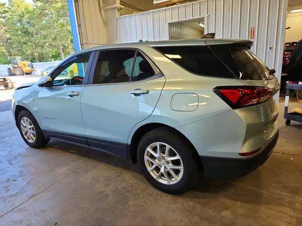 2022 CHEVROLET EQUINOX VIN 2GNAXUEVXN6124195 фото 2