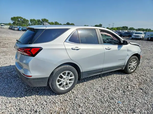 3GNAXUEV8NL264144 — 2022 Chevrolet Equinox, фото 3 с аукциона Copart, Передняя часть