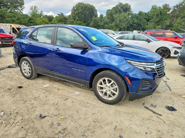 2GNAXHEV5N6133927 — 2022 Chevrolet Equinox, фото 4 с аукциона Copart, Передняя часть