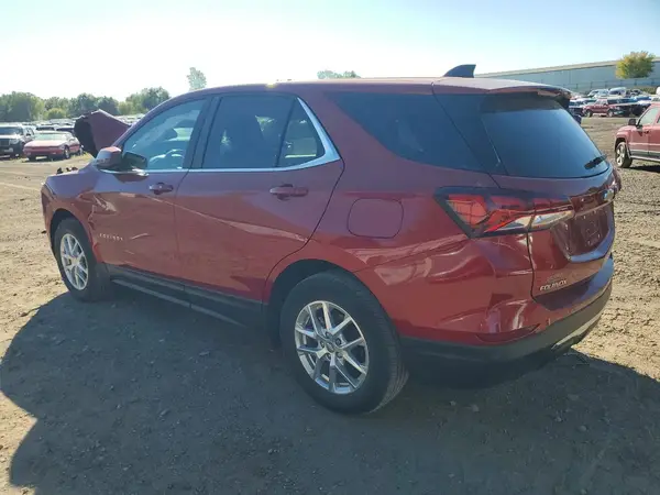 3GNAXUEV0NL223359 — 2022 Chevrolet Equinox, фото 2 с аукциона Copart, Передняя часть