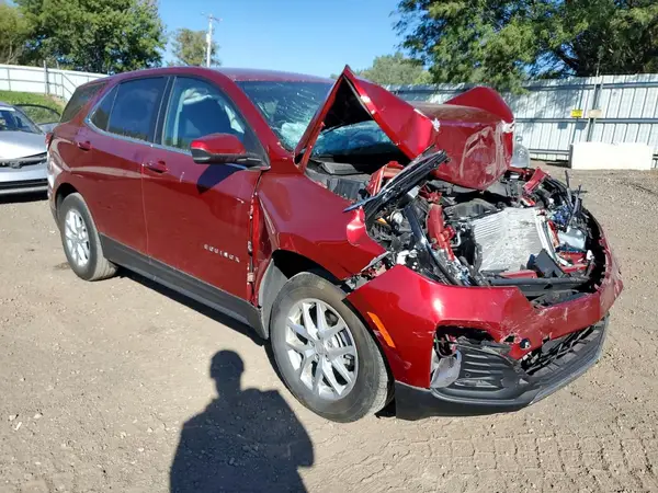 3GNAXUEV0NL223359 — 2022 Chevrolet Equinox, фото 4 с аукциона Copart, Передняя часть