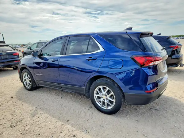 3GNAXKEV2NS205990 — 2022 Chevrolet Equinox, фото 2 с аукциона Copart, Град
