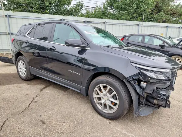 3GNAXKEV4NL163686 — 2022 Chevrolet Equinox, фото 4 с аукциона Copart, Вандализм