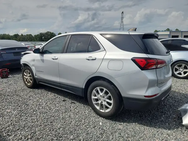 2GNAXKEV8N6112941 — 2022 Chevrolet Equinox, фото 2 с аукциона Copart, Передняя часть