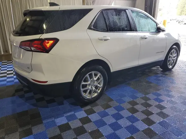 3GNAXKEVXNL241114 — 2022 Chevrolet Equinox, фото 3 с аукциона Copart 29.09.2026, Боковая часть