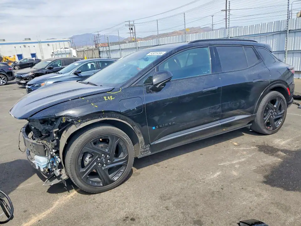 3GN7DNRP4RS212364 Chevrolet Equinox 2024 — повреждение Передняя часть, фото до ремонта