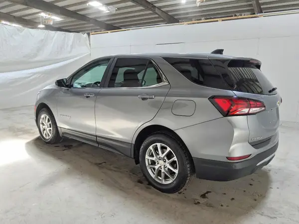 3GNAXTEG4RL250825 — 2024 Chevrolet Equinox, фото 2 с аукциона Copart 29.09.2026, Мелкие вмятины и царапины