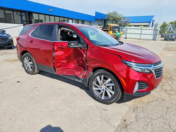 3GNAXKEG1RS248529 — 2024 Chevrolet Equinox, фото 4 с аукциона Copart, Боковая часть