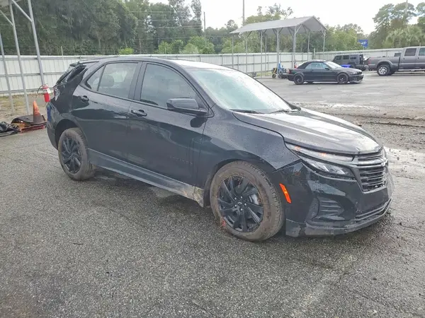 3GNAXHEG1RL300349 — 2024 Chevrolet Equinox, фото 4 с аукциона Copart, Передняя часть