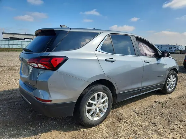 3GNAXUEGXRL239821 — 2024 Chevrolet Equinox, фото 3 с аукциона Copart, Передняя часть