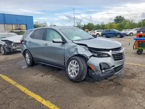 3GNAXKEG9RS236001 — 2024 Chevrolet Equinox, фото 4 с аукциона Copart, Передняя часть