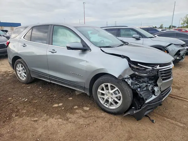 3GNAXKEG8RS155314 — 2024 Chevrolet Equinox, фото 4 с аукциона Copart, Передняя часть