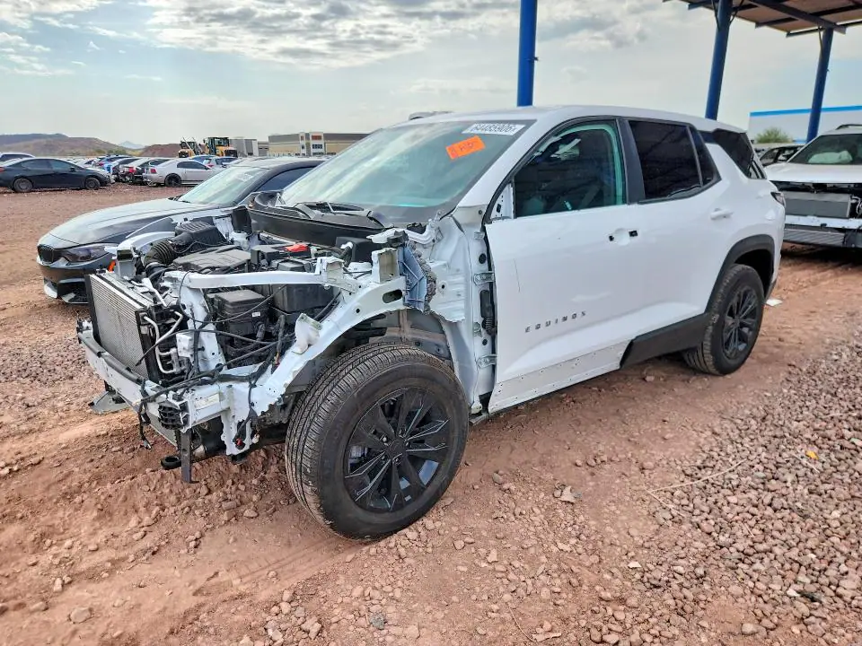 3GNAXHEG3SL228768 Chevrolet Equinox 2025 — повреждение Передняя часть, фото до ремонта