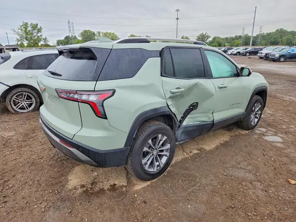 3GNAXPEG5SL140850 — 2025 Chevrolet Equinox, фото 3 с аукциона Copart, Боковая часть