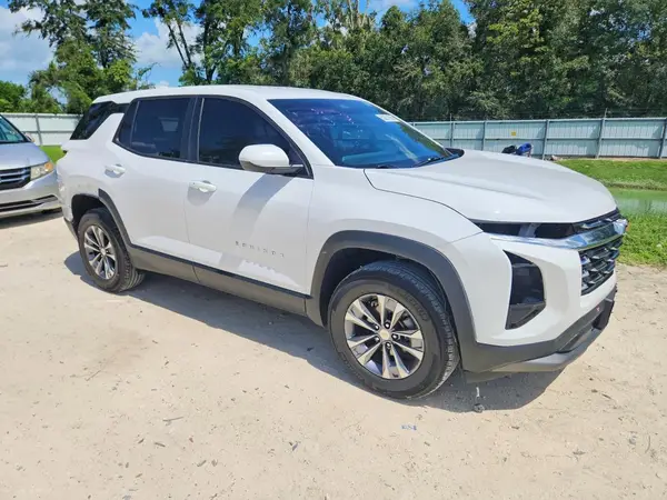 3GNAXPEG6SL281801 — 2025 Chevrolet Equinox, фото 4 с аукциона Copart, Задняя часть