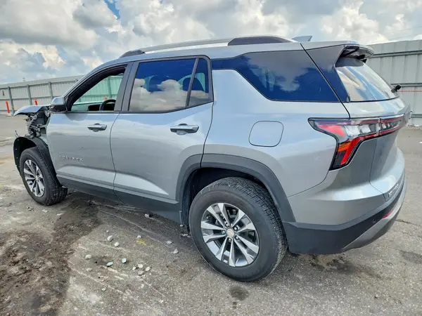 3GNAXHEGXSL153731 — 2025 Chevrolet Equinox, фото 2 с аукциона Copart 28.09.2026, Передняя часть