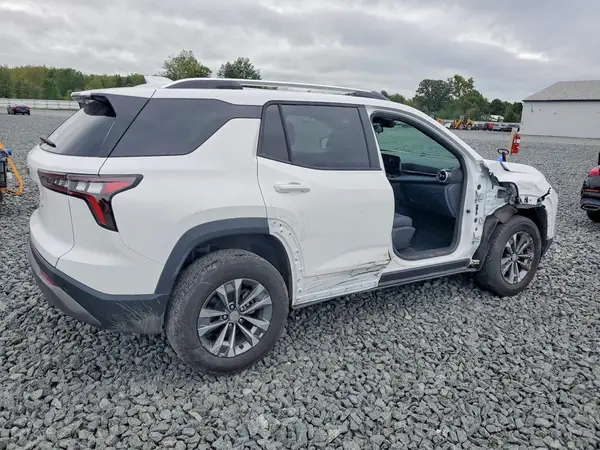 3GNAXHEG1SL270971 — 2025 Chevrolet Equinox, фото 3 с аукциона Copart, Боковая часть