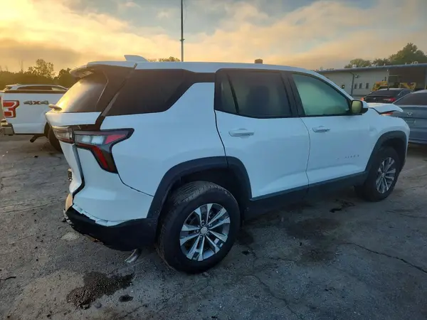 2026 CHEVROLET EQUINOX VIN 3GNAXPEG6TL334398 фото 3