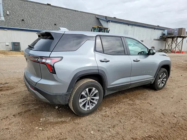 3GNAXHEG5TL521704 — 2026 Chevrolet Equinox, фото 3 с аукциона Copart, Передняя часть
