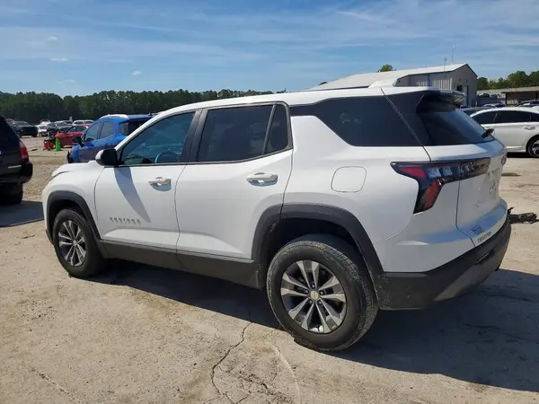 3GNAXHEG4TL326385 — 2026 Chevrolet Equinox, фото 2 с аукциона Copart, Передняя часть