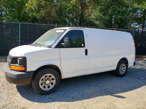 1GCSGAFX6D1159992 — 2013 Chevrolet Express G1500, Мелкие вмятины и царапины (Minor Dent/Scratches), фото до ремонта