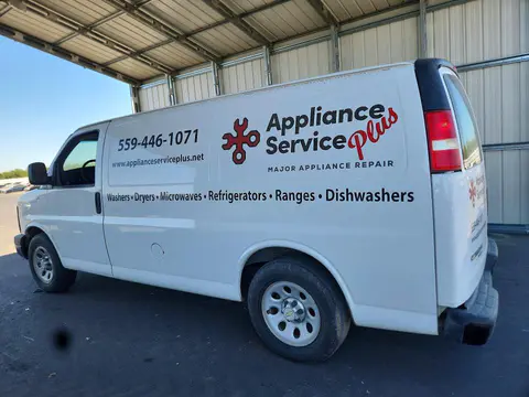 2014 Chevrolet Express G1500 VIN 1GCSGAFX8E1144685 фото 2