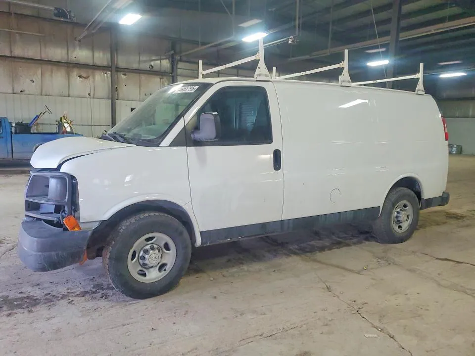 2016 CHEVROLET EXPRESS G2500 VIN 1GCWGAFF8G1250050 фото 1