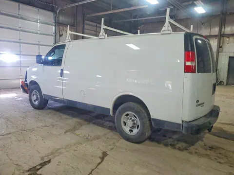 2016 CHEVROLET EXPRESS G2500 VIN 1GCWGAFF8G1250050 фото 2