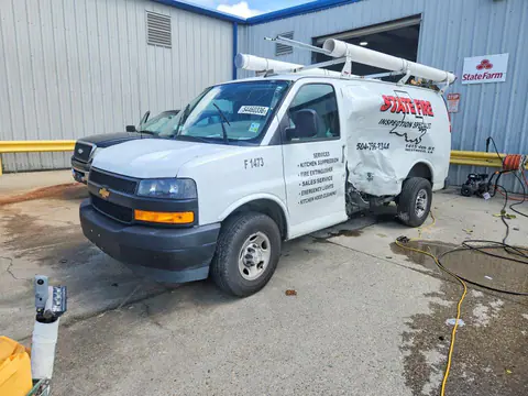 1GCWGAFP8N1282793 — 2022 Chevrolet Express G2500, Боковая часть (Side), фото до ремонта