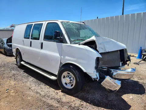 2025 Chevrolet Express G2500 VIN 1GCWGAFP8S1225540 фото 4